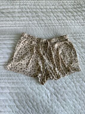 Leopard Print Lounge Shorts - Taupe & Gray